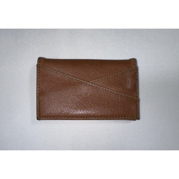 Matt & Nat Tan Brown Vegan Leather Bifold Card Holder Case Wallet - Picture 1 of 9